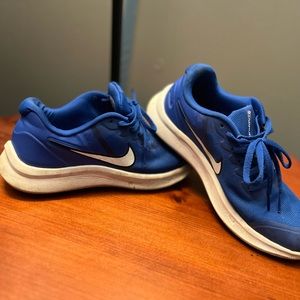 Nike Star Runners